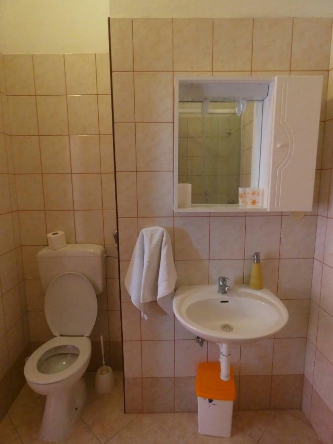 Apartmani Saric Rogoznica Zečevo Eksteriør bilde