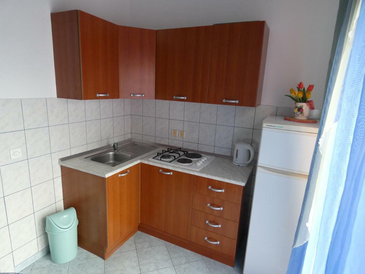 Apartmani Saric Rogoznica Zečevo Eksteriør bilde