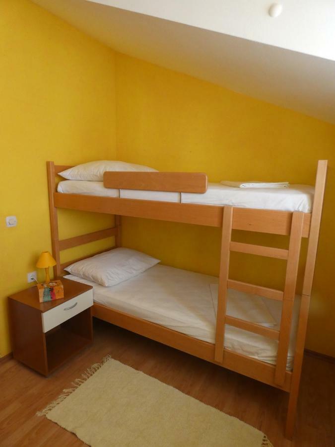 Apartmani Saric Rogoznica Zečevo Eksteriør bilde